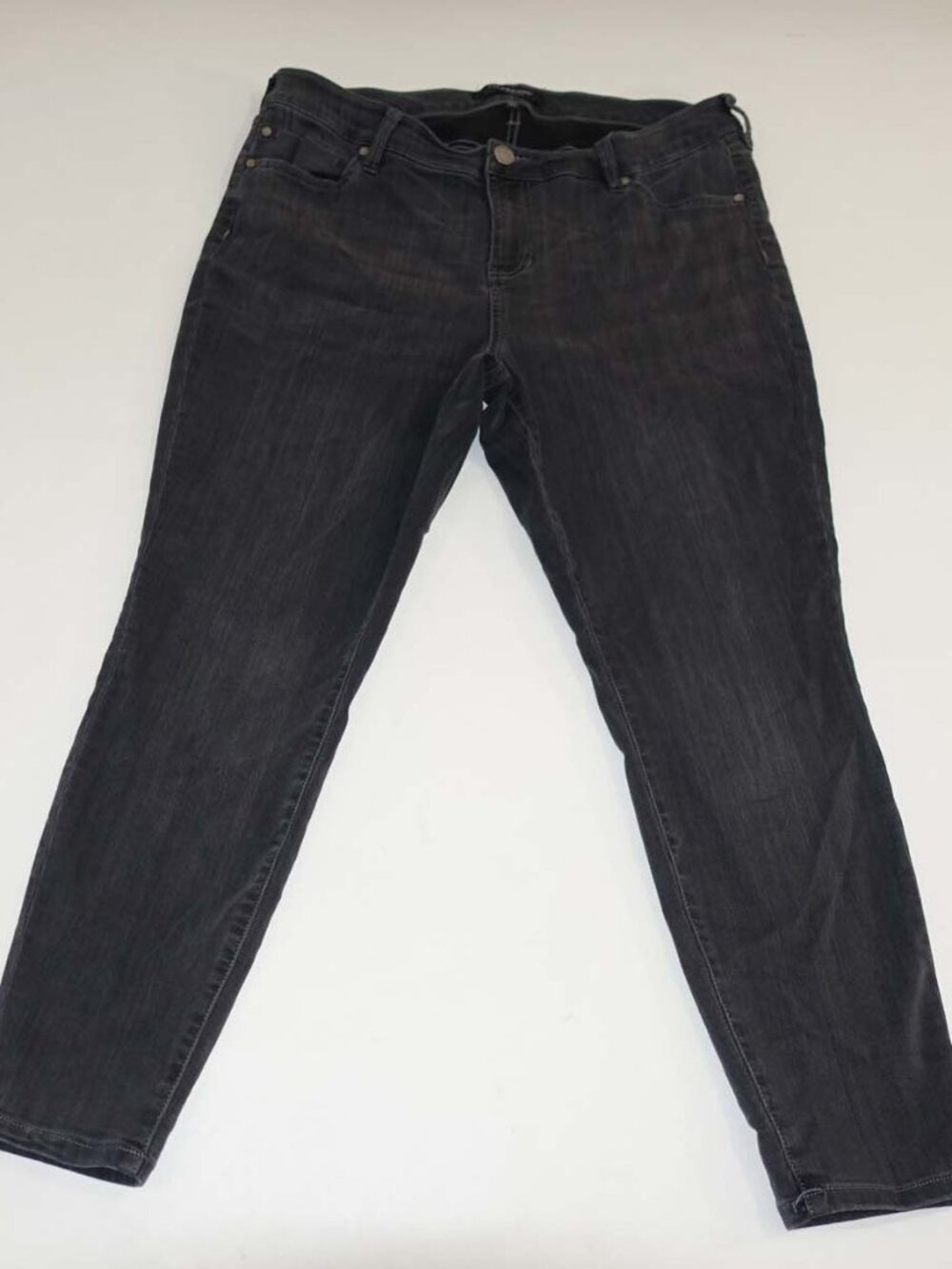 Liverpool Women's Abby Ankle Skinny Jeans Size 18W Gray Mid Rise Stretch Denim